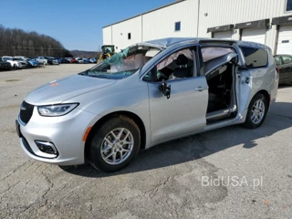 CHRYSLER PACIFICA T TOURING L