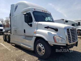 FREIGHTLINER CASCADIA 1