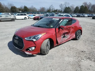 HYUNDAI VELOSTER T TURBO