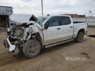 CHEVROLET SILVERADO K1500 LT TRAIL BOSS