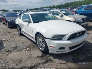 FORD FORD MUSTANG V6 PREMIUM
