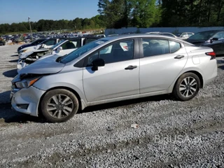 NISSAN VERSA S S