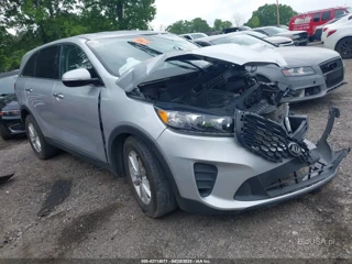 KIA KIA SORENTO 3.3L LX