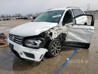 VOLKSWAGEN TIGUAN S S