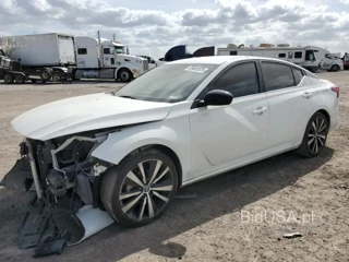 NISSAN ALTIMA SR SR