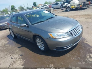 CHRYSLER CHRYSLER 200 TOURING
