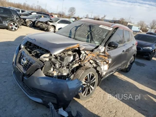 NISSAN KICKS SR SR