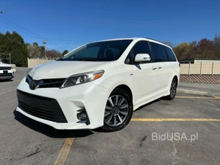 TOYOTA SIENNA XLE XLE