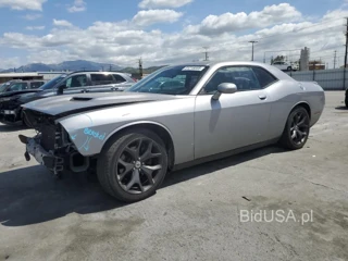 DODGE CHALLENGER SXT
