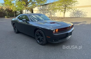 DODGE CHALLENGER SXT