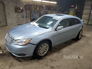 CHRYSLER 200 LIMITE LIMITED
