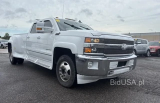 CHEVROLET SILVERADO C3500 LTZ