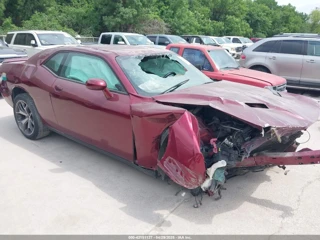 DODGE DODGE CHALLENGER SXT AWD