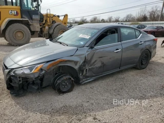 NISSAN ALTIMA S S