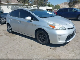 TOYOTA TOYOTA PRIUS TWO