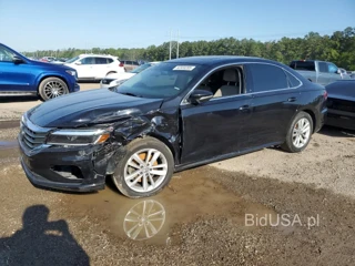 VOLKSWAGEN PASSAT SE SE