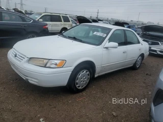 TOYOTA CAMRY CE CE