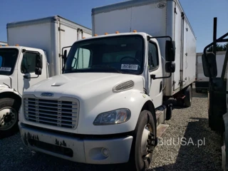 FREIGHTLINER M2 106 MED 106 MEDIUM DUTY