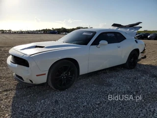 DODGE CHALLENGER SXT