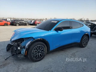 FORD MUSTANG MA PREMIUM