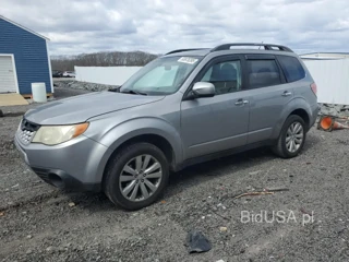 SUBARU FORESTER 2 2.5X PREMIUM