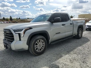 TOYOTA TUNDRA DOU DOUBLE CAB SR