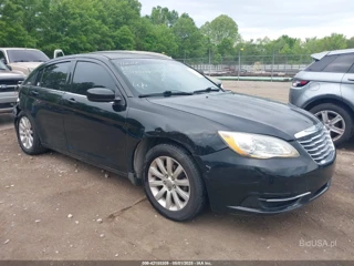 CHRYSLER CHRYSLER 200 TOURING