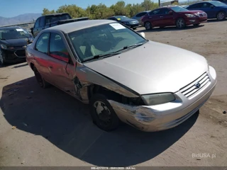 TOYOTA TOYOTA CAMRY CE