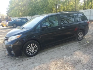 TOYOTA SIENNA XLE XLE