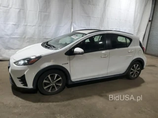 TOYOTA PRIUS C