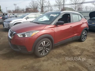 NISSAN KICKS SV SV
