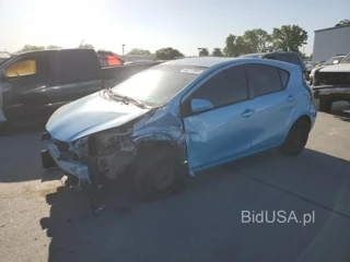 TOYOTA PRIUS C