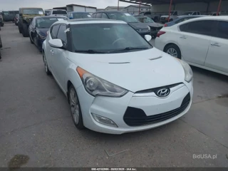 HYUNDAI HYUNDAI VELOSTER BASE W/BLACK
