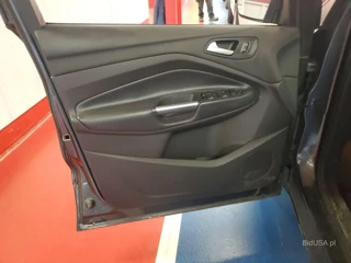 FORD FORD ESCAPE SE