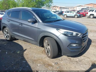 HYUNDAI HYUNDAI TUCSON SPORT