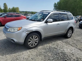SUBARU FORESTER 2 2.5X PREMIUM