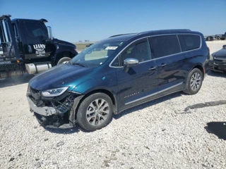 CHRYSLER PACIFICA H HYBRID PINNACLE