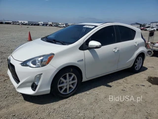 TOYOTA PRIUS C