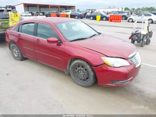 CHRYSLER CHRYSLER 200 LX