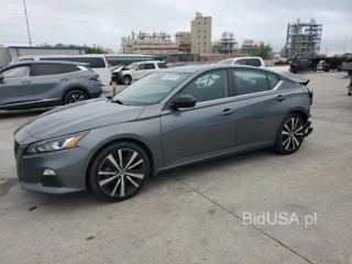 NISSAN ALTIMA SR SR