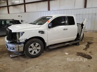 NISSAN TITAN SV SV