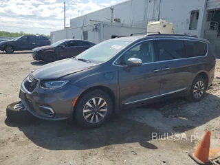 CHRYSLER PACIFICA H HYBRID LIMITED