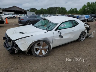 DODGE CHALLENGER SXT