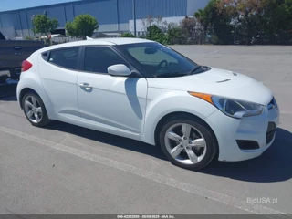 HYUNDAI HYUNDAI VELOSTER BASE W/GRAY