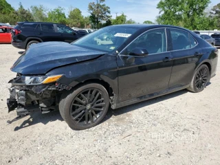 TOYOTA CAMRY LE LE