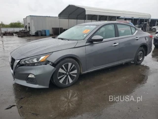 NISSAN ALTIMA SV SV