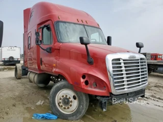 FREIGHTLINER CASCADIA 1
