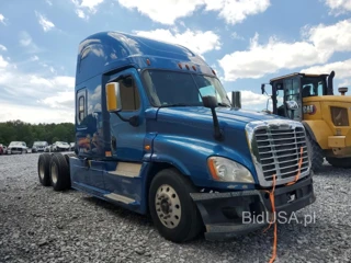 FREIGHTLINER CASCADIA 1
