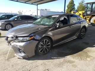 TOYOTA CAMRY SE SE