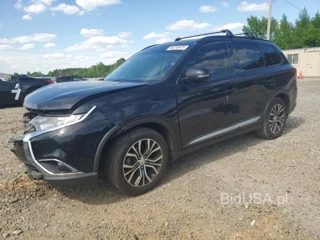 MITSUBISHI OUTLANDER SE